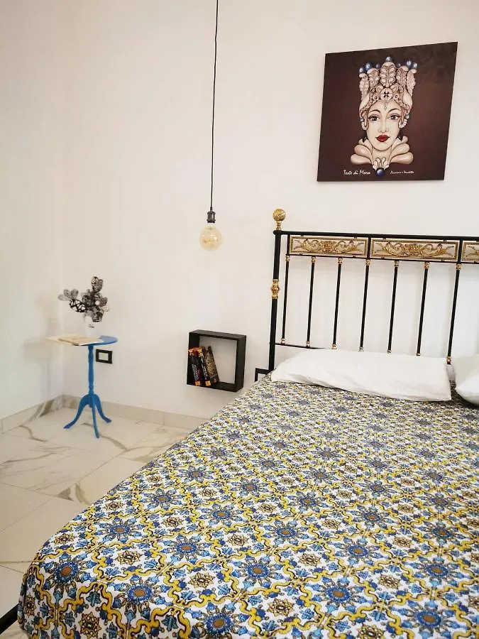 Casa Annita, Casa Vacanza In Stile Sicilia, In Pieno Centro A Pachino
